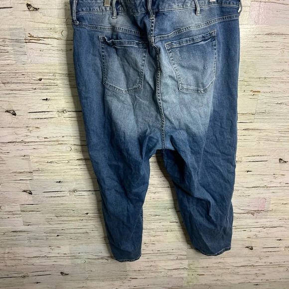 TORRID Girlfriend Distressed hem Cropped denim jeans Size 26R - Picture 7 of 8